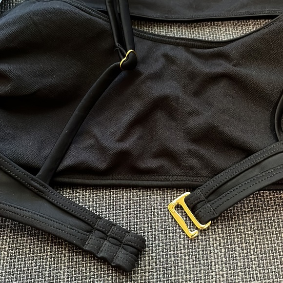 NWT Wild Fable Bikini Top | Keyhole Opening | Removable Pads | Black Swim Top - Picture 4 of 10